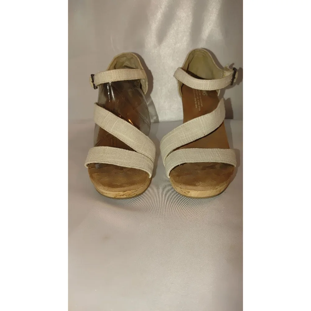 TOMS Clarissa Linen Wedge Sandal Size 7W